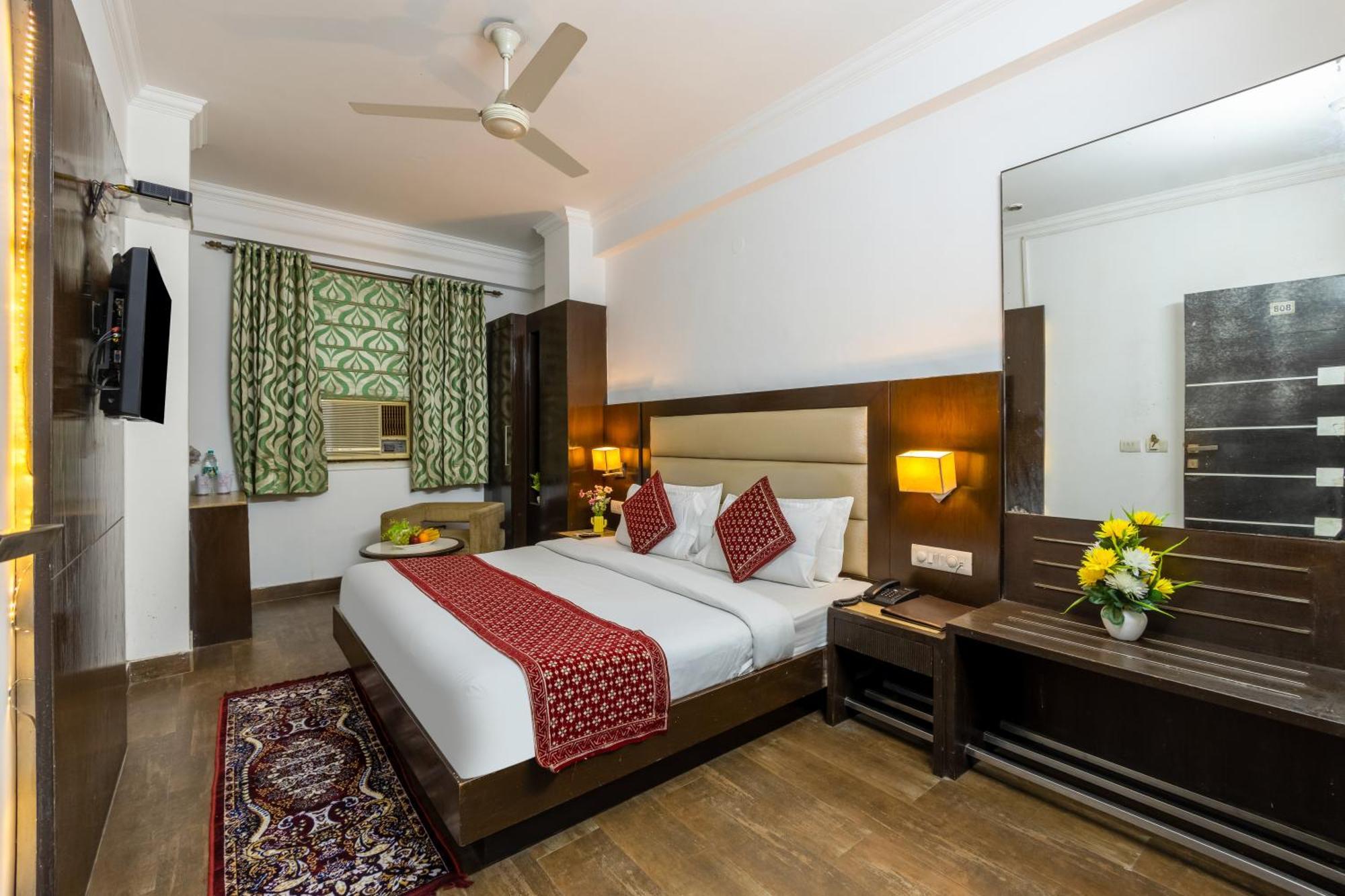 Chanchal Continental # Near To New Delhi Station # Family Hotel # Customer'S Choice Hotel # Tourist Places Nearby - Red Fort, Jama Masjid, India Gate ניו דלהי מראה חיצוני תמונה